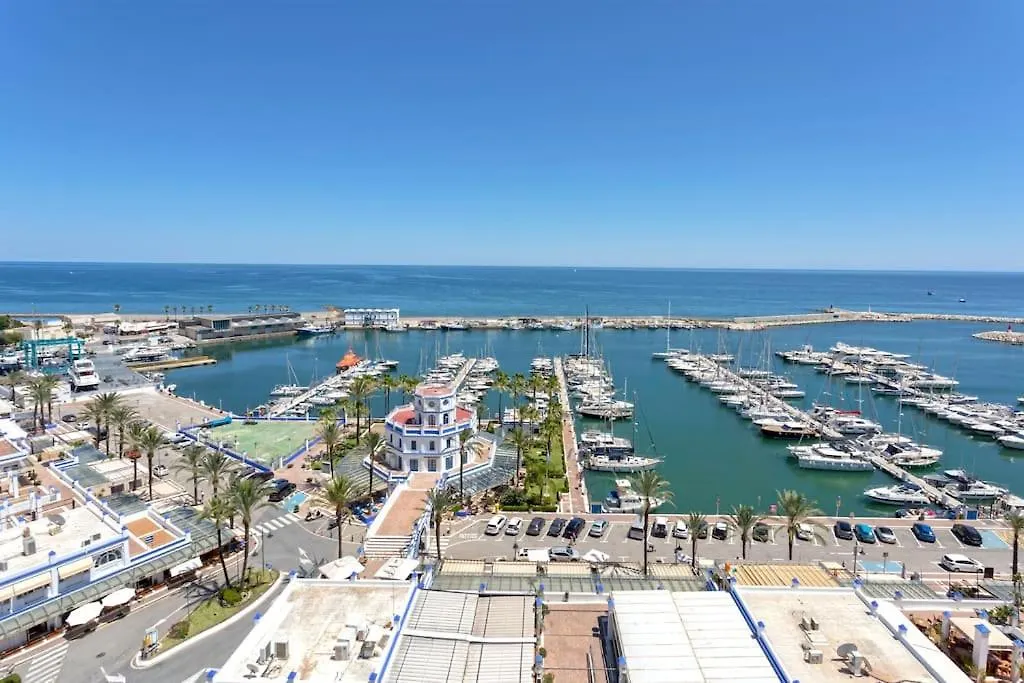 Estepona Luxury Seafront Penthouse With Parking Apartment
